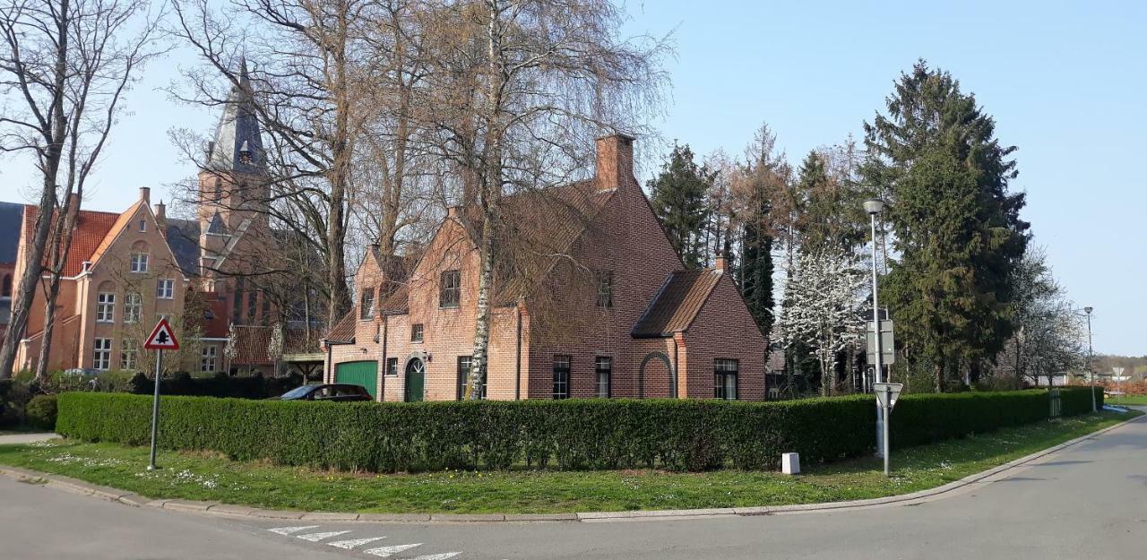 Villa De Ruiter Waasmunster Exterior foto